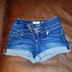 Betta Butt Cuffed Jean Shorts